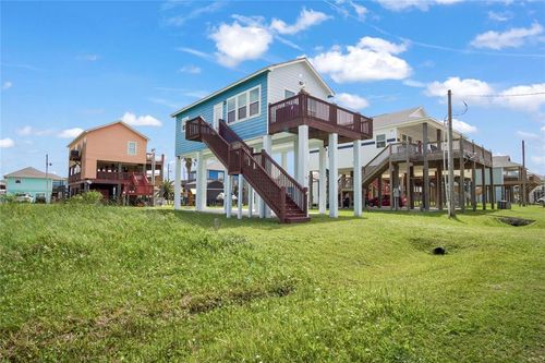910 Meynig, Crystal Beach, TX, 77650-3408 | Card Image
