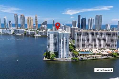 1901-301 174th St, Sunny Isles Beach, FL, 33160-3206 | Card Image