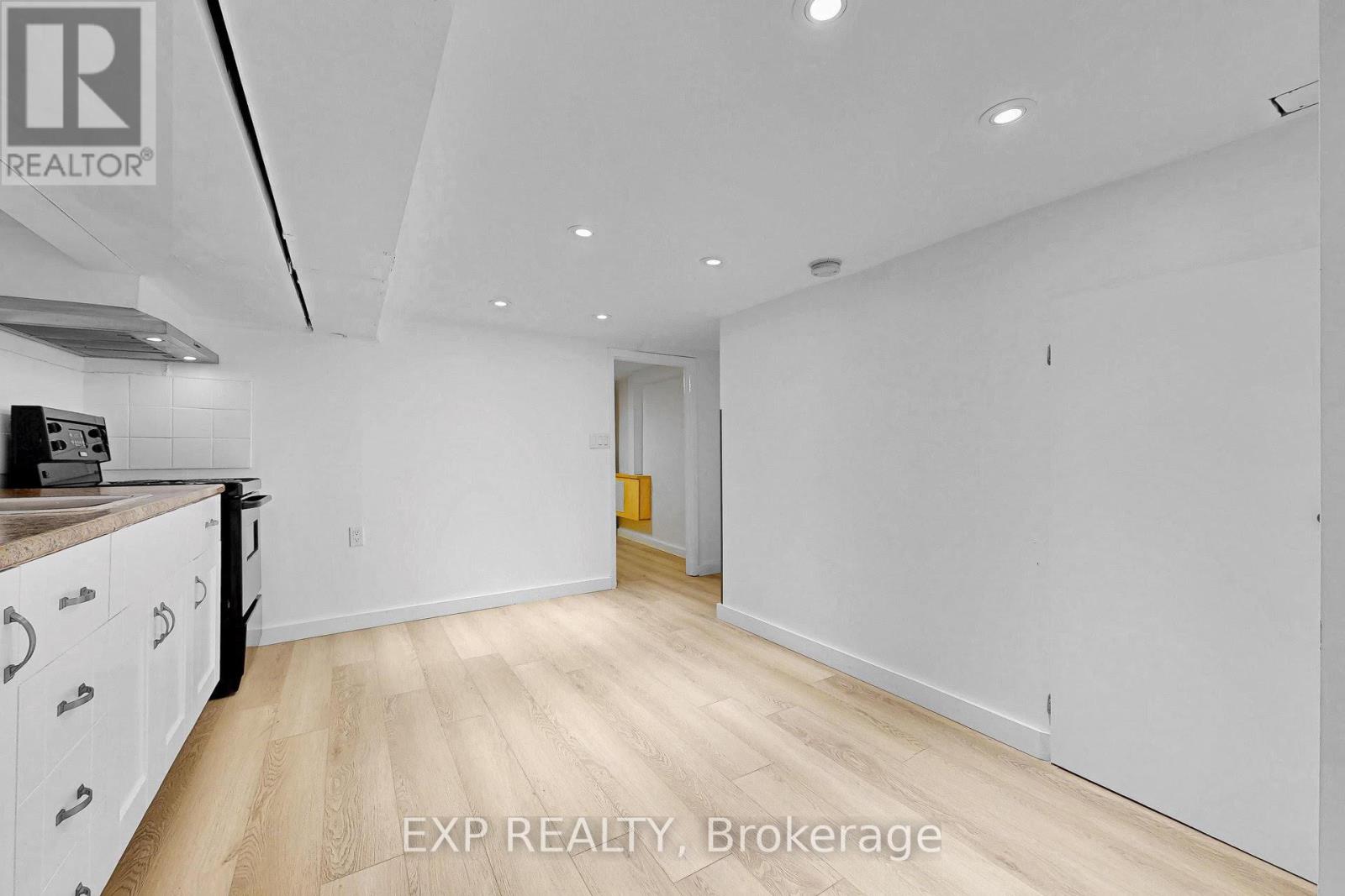 Residential Lease in Toronto (Annex) 3