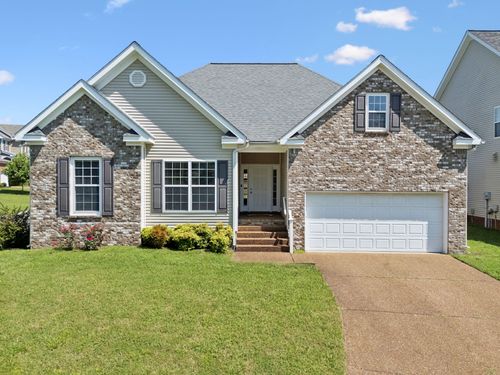 1135 Cynthia Ln, Spring Hill, TN, 37174-4520 | Card Image