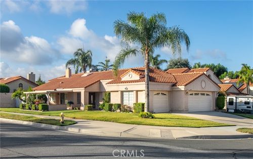  Maple Avenue, Redlands, CA, 92374 | Card Image