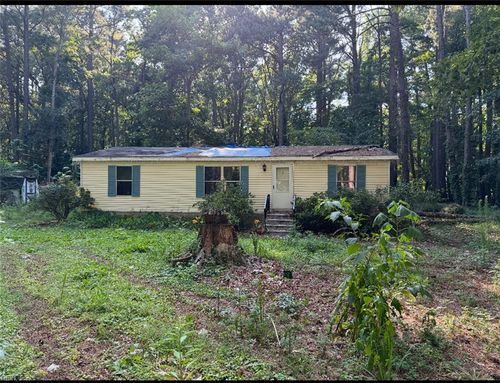22216 Seaside Rd, Cape Charles, VA, 23310-2642 | Card Image