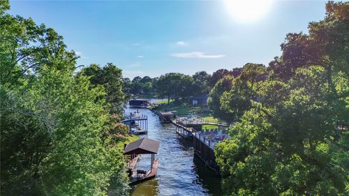 102 Misty Glen Cir, Gun Barrel City, TX, 75156-4338 | Card Image