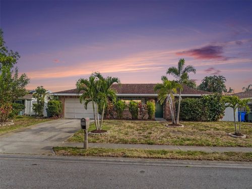 3907 23rd Ave W, BRADENTON, FL, 34205-1315 | Card Image