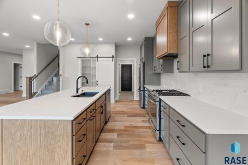 1137 E Thompson Pl, Tea, SD, 57064-8096 | Card Image