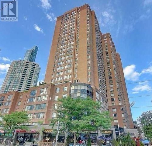 708-633 Bay St, Toronto, ON, M5G2G4 | Card Image