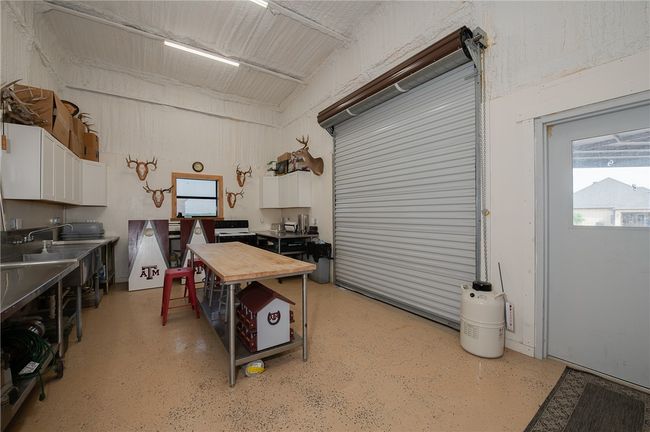 Processing Room | Image 37