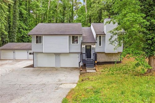 3021 Munson Ct, Snellville, GA, 30039-6159 | Card Image