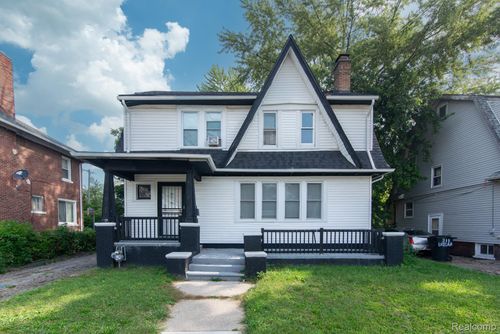 326 Eastlawn St, Detroit, MI, 48215-3061 | Card Image