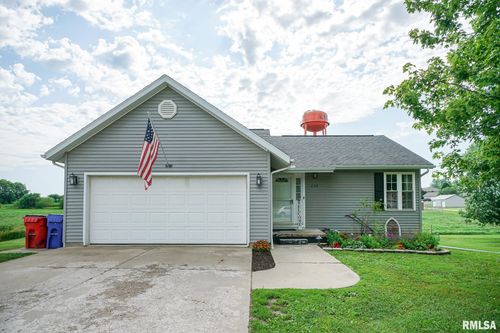 208 S Turtle Creek Dr, Elmwood, IL, 61529-9590 | Card Image