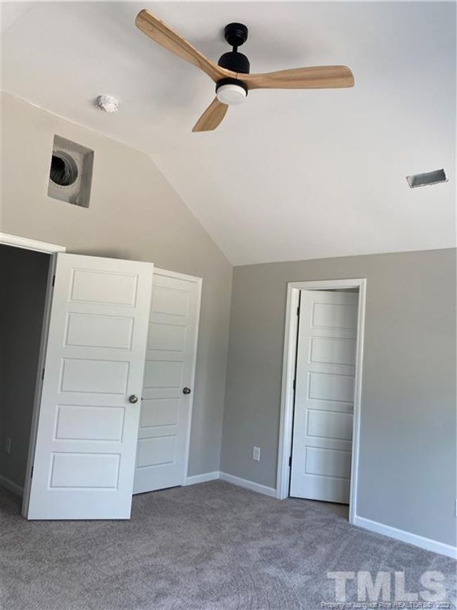 606 N Dickson St, House detached with 3 bedrooms, 3 bathrooms and null parking in Raeford NC | Image 20