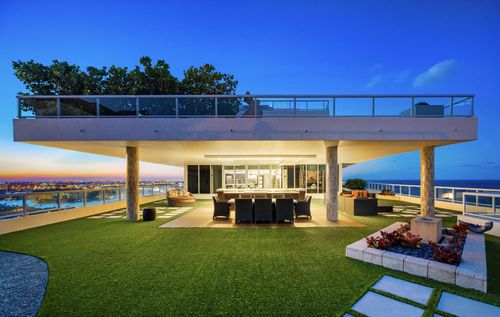 lp-2302-1 N Fort Lauderdale Beach Blvd, Fort Lauderdale, FL, 33304-4392 | Card Image