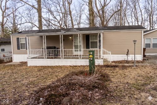 5075 Van Bibber Lake Est, Greencastle, IN, 46135-8908 | Card Image
