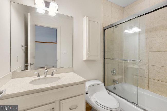 UNIT-3E - 23 S 23 Rd St, Condo with 1 bedrooms, 1 bathrooms and null parking in PHILADELPHIA PA | Image 19