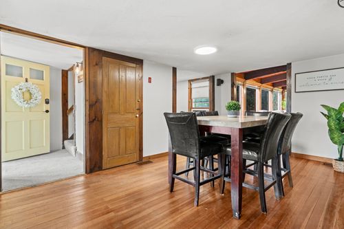 17 Blossom Rd, Plaistow, NH, 03865-3140 | Card Image