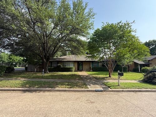 4144 Flintridge Drive, Dallas, TX, 75244 | Card Image