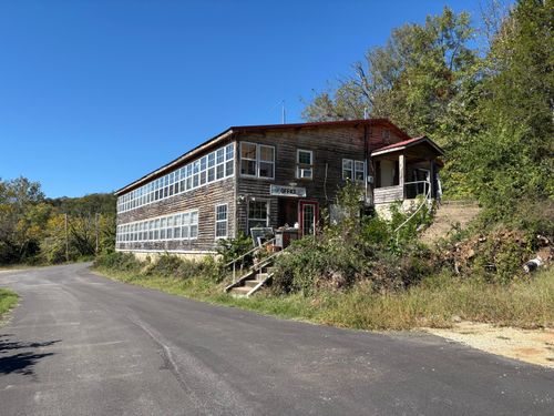 261 Cedar Point Rd, Forsyth, MO, 65653-5143 | Card Image