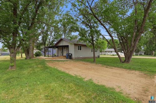 401 W Jefferson Ave, Salem, SD, 57058-9030 | Card Image