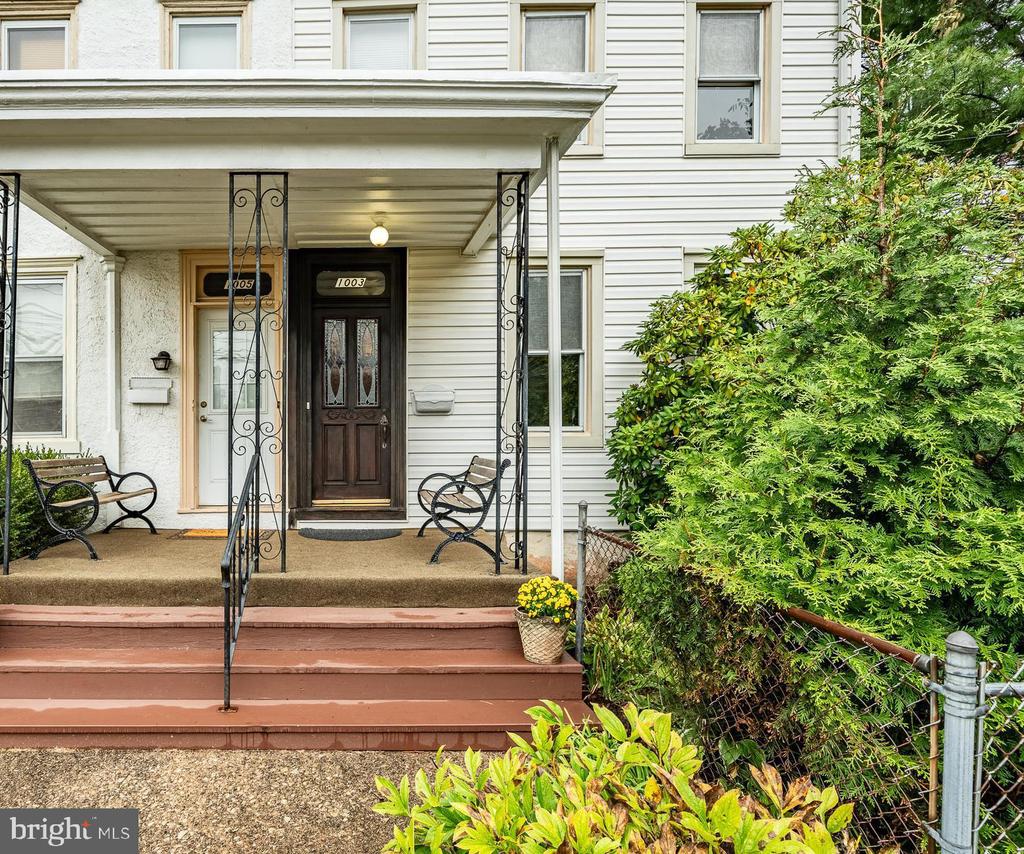 Bridge St, Phoenixville, PA 19460