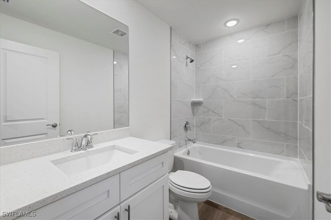 1258 Ne 40 Th St, House other with 4 bedrooms, 3 bathrooms and null parking in CAPE CORAL FL | Image 21