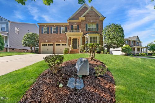 205 Olive Field Dr, Holly Springs, NC, 27540-6216 | Card Image