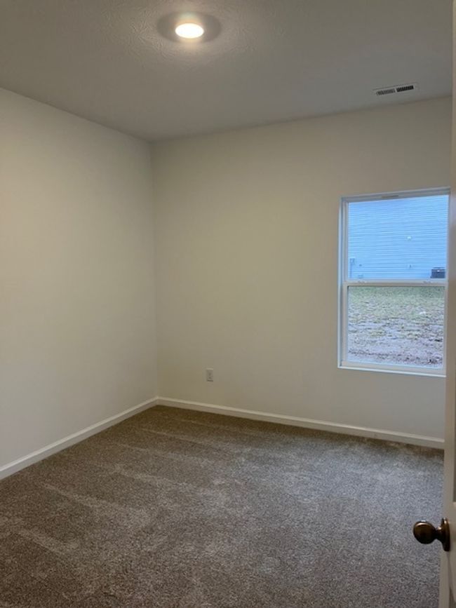 142 Winding Brook Way, House other with 3 bedrooms, 2 bathrooms and null parking in Pendleton IN | Image 9