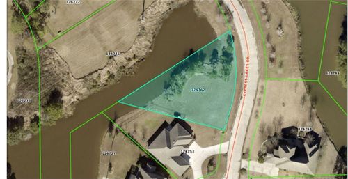 330 Cypress Lakes Dr, Slidell, LA, 70458-6252 | Card Image