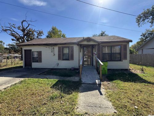 315 E Cherry Street, Lonoke, AR, 72086 | Card Image