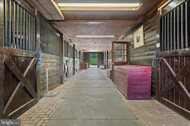 6289 Coon Tree Rd, House other with 2 bedrooms, 3 bathrooms and null parking in THE PLAINS VA | Image 26