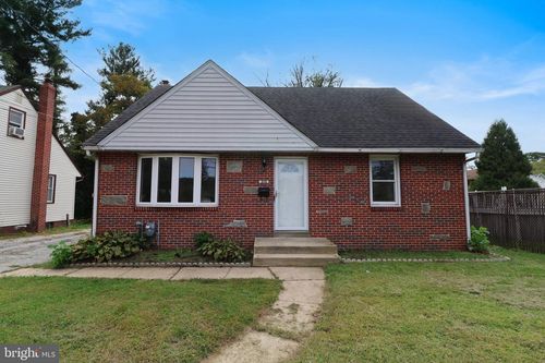 310 E Church St, BLACKWOOD, NJ, 08012-3909 | Card Image
