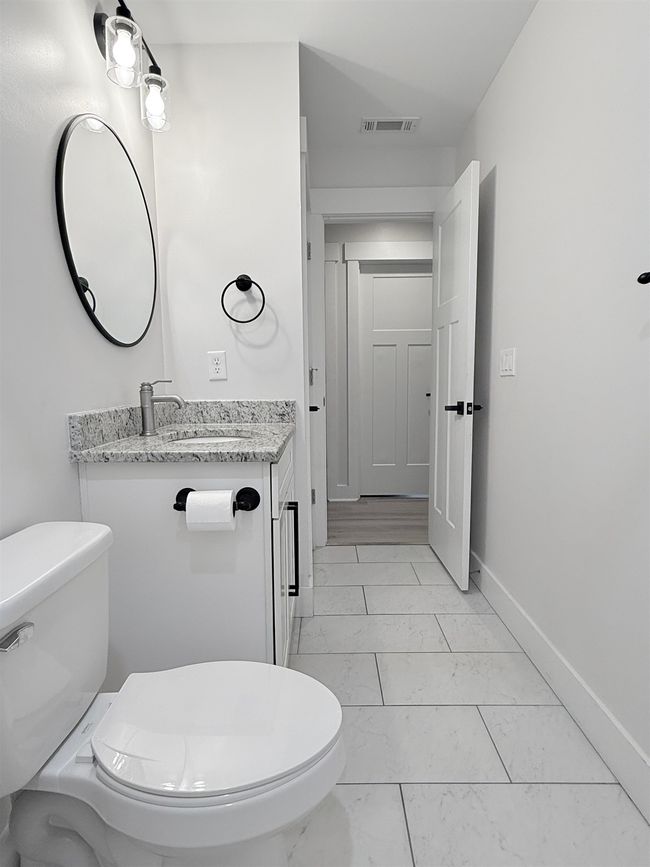 2nd Bathroom | Image 30