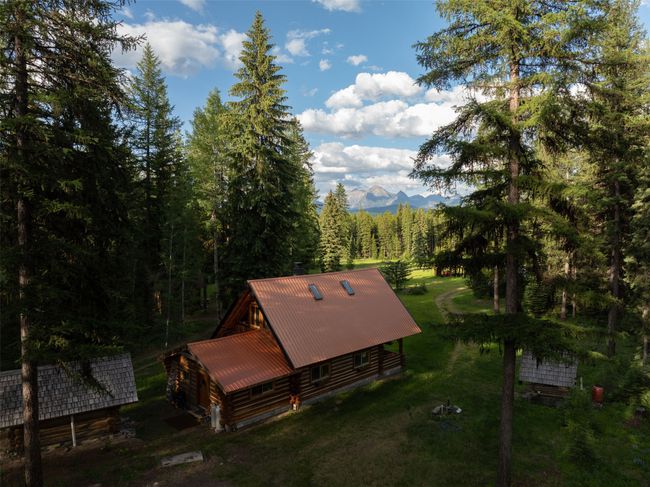 Aerial image of the cabin with Glacier views. | Image 25