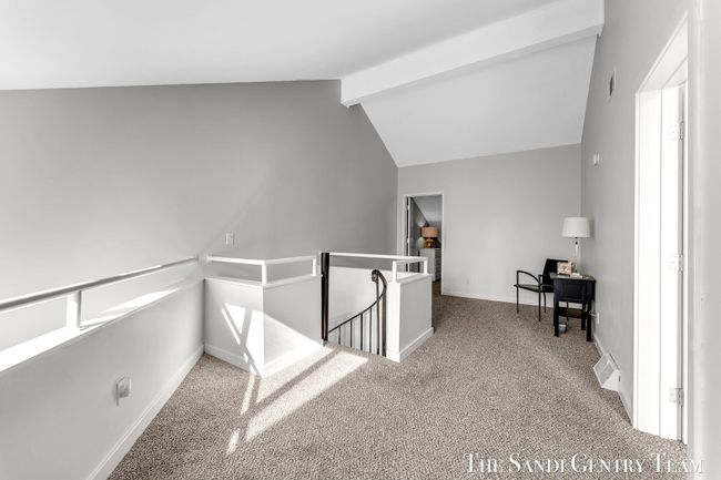 UNIT-21 - 810 S Harbor Dr, Condo with 3 bedrooms, 3 bathrooms and null parking in Grand Haven MI | Image 34