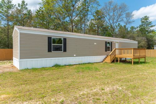402 W Royal Palm Ave, DeFuniak Springs, FL, 32433-7549 | Card Image