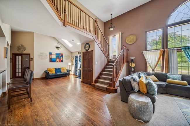26200 W Chatham Dr, House other with 5 bedrooms, 3 bathrooms and 3 parking in Plainfield IL | Image 16