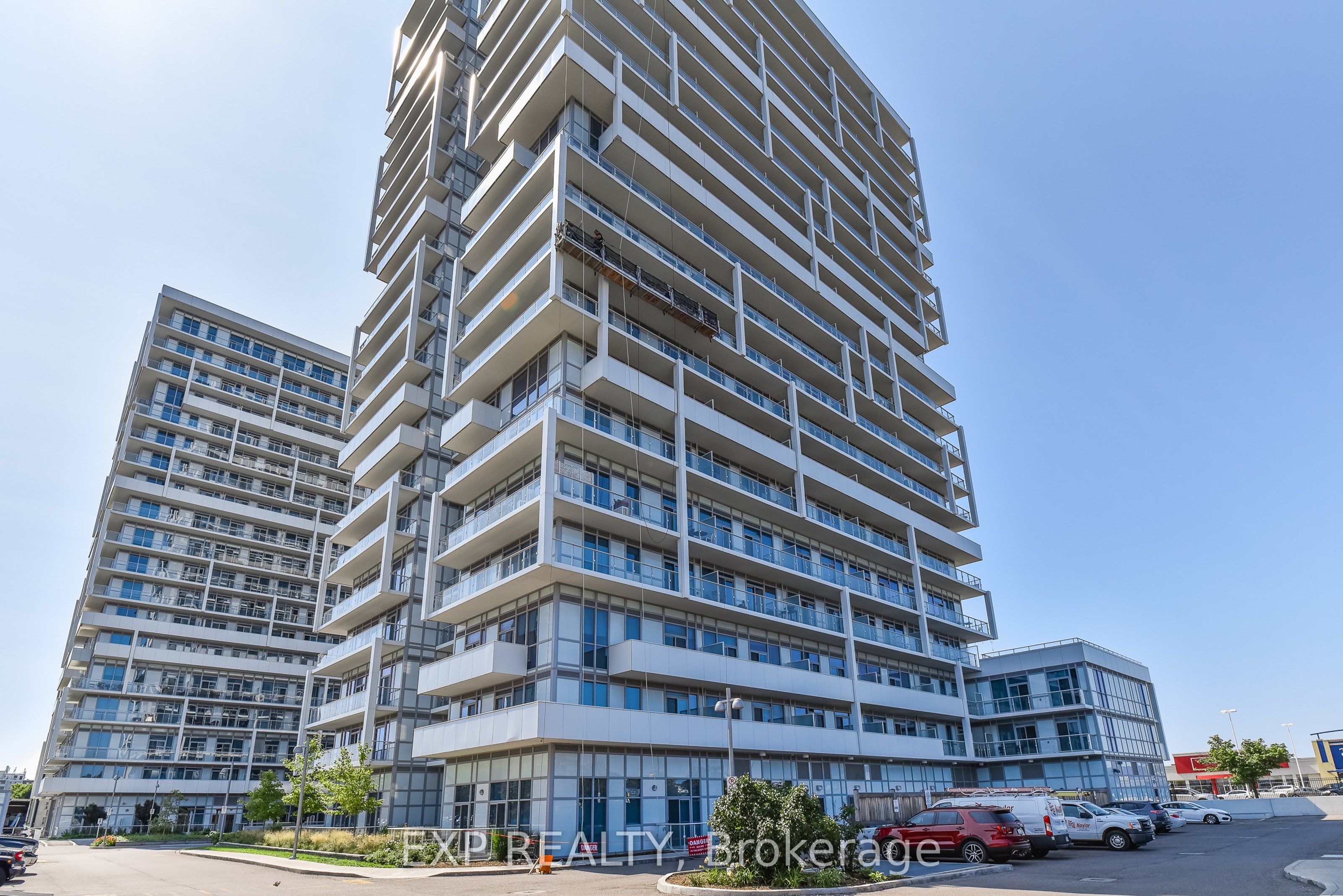 Residential Lease in Oakville