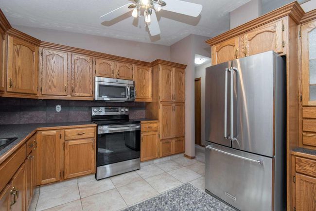 8 Willow Street, House other with 5 bedrooms, 3 bathrooms and 2 parking in Sylvan Lake AB | Image 13