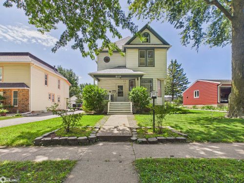 910 1st Avenue E, Oskaloosa, IA, 52577 | Card Image