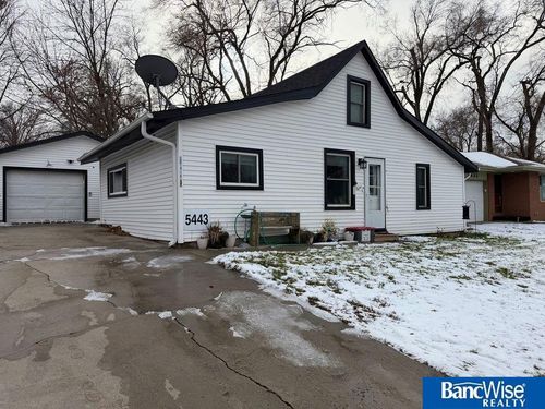 5443 Pioneers Blvd, Lincoln, NE, 68506-5347 | Card Image