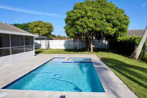 9549 Burlington Pl, Boca Raton, FL, 33434-5518 | Card Image