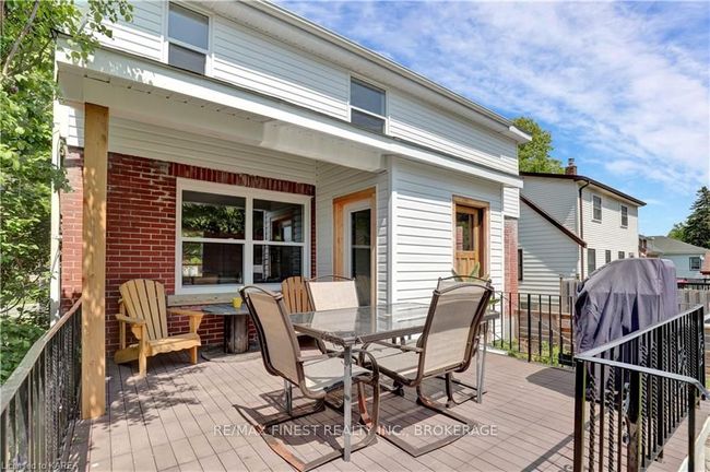 137 Hillendale Ave, House other with 3 bedrooms, 2 bathrooms and 5 parking in Kingston ON | Image 39