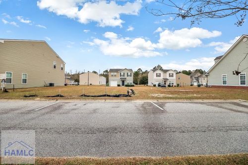  Governors Blvd, Hinesville, GA, 31313-9583 | Card Image