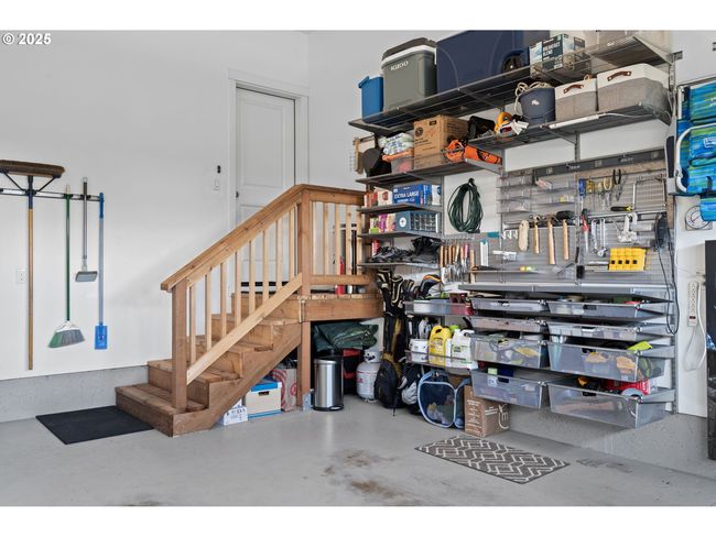 1010 Nw 1 St St, House other with 4 bedrooms, 3 bathrooms and 2 parking in Dundee OR | Image 37