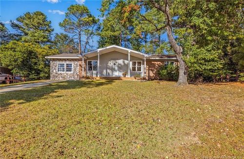 7606 Audrey Ct, Fayetteville, NC, 28303-2304 | Card Image