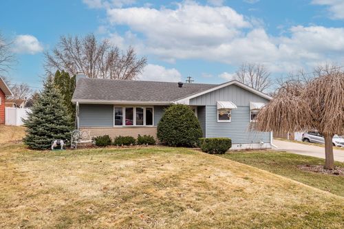 1210 Wilson St, Onalaska, WI, 54650-3444 | Card Image