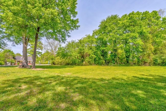 417 Court St, Home with 0 bedrooms, 3 bathrooms and null parking in Calhoun GA | Image 47