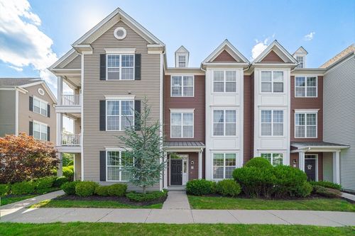 23-23 Moses Wheelock Ln, Westborough, MA, 01581-1842 | Card Image