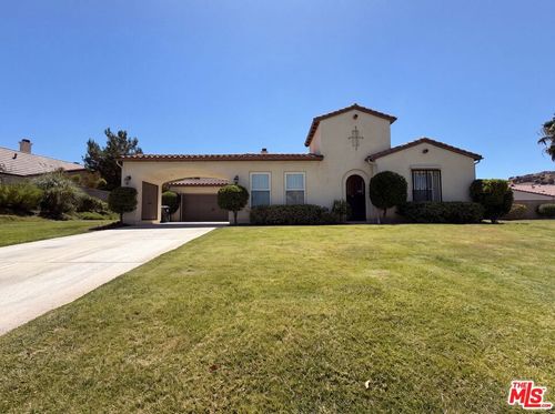 15003 Live Oak Springs Canyon Rd, Santa Clarita, CA, 91387-4804 | Card Image