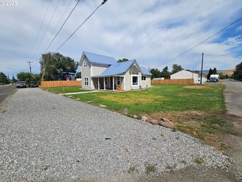 867 S 3rd St, Union, OR, 97883-9622 | Card Image