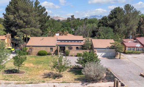 724 Gary Ln, El Paso, TX, 79922-2206 | Card Image